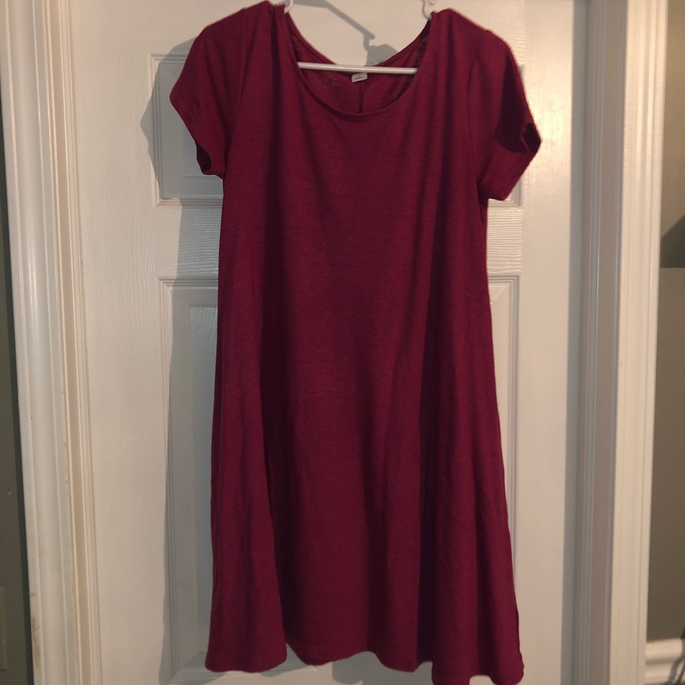 Old navy berry color shift dress